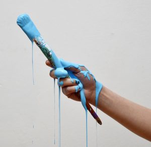 How to keep paint brushes from fraying